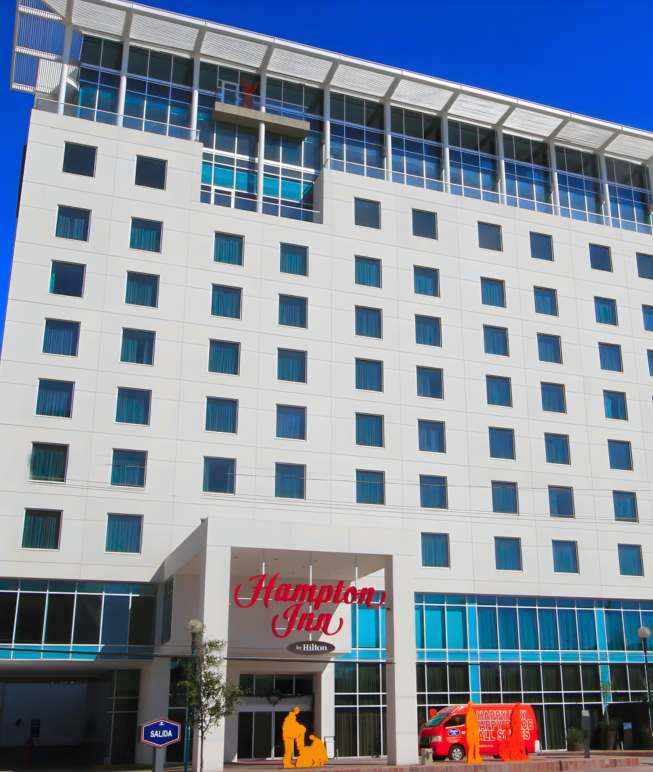 Hampton  Inn by Hilton León